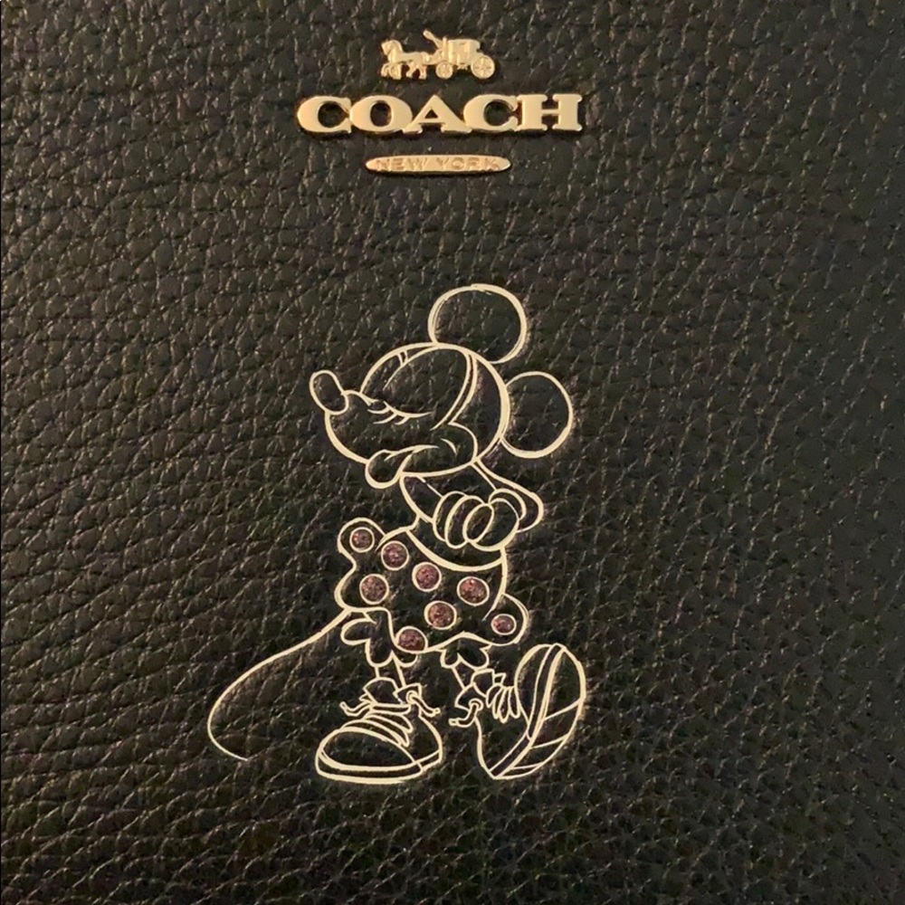NWT Minnie Mouse Disney x Coach Wristlet